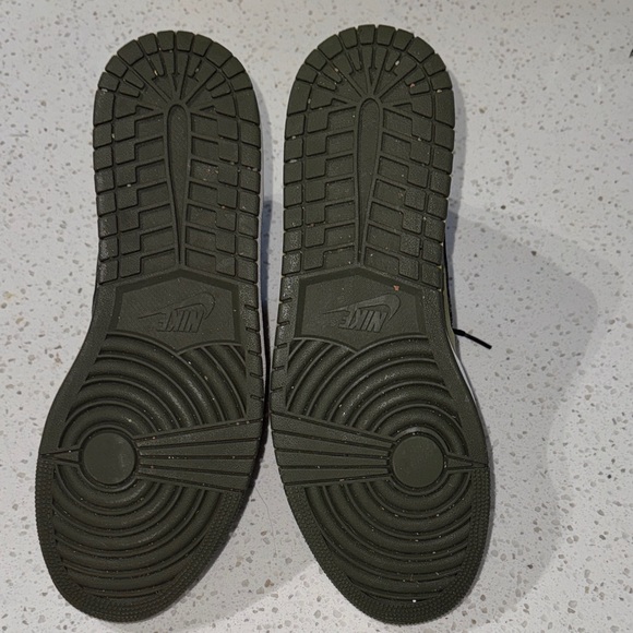 Jordan 1 Mid Olive Canvas - Picture 3 of 7